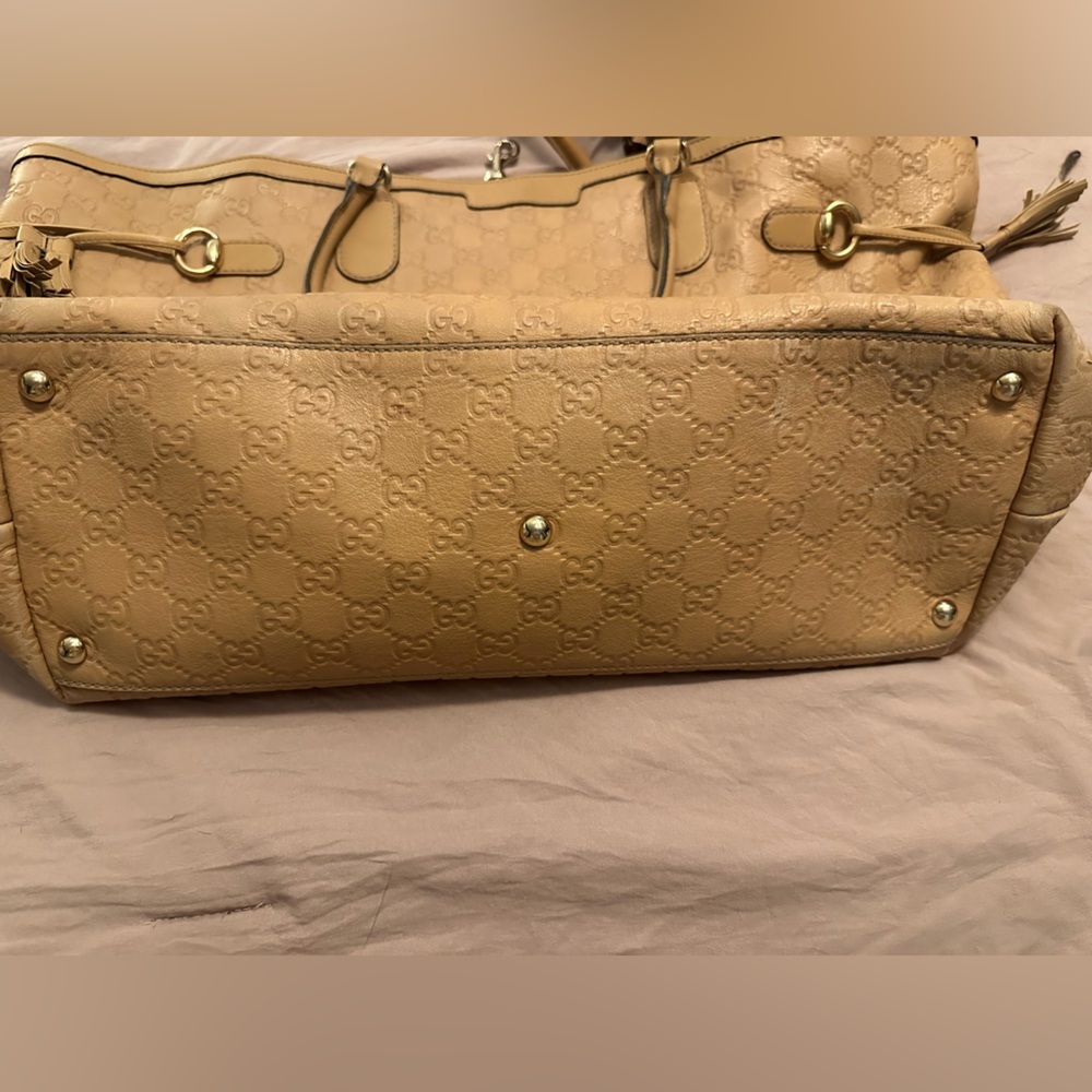 Authentic Gucci Beige Embossed Leather Tote - Picture 15 of 16